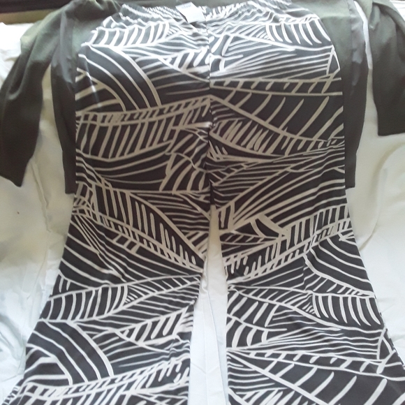 Classy two piece lotī - Picture 13 of 16